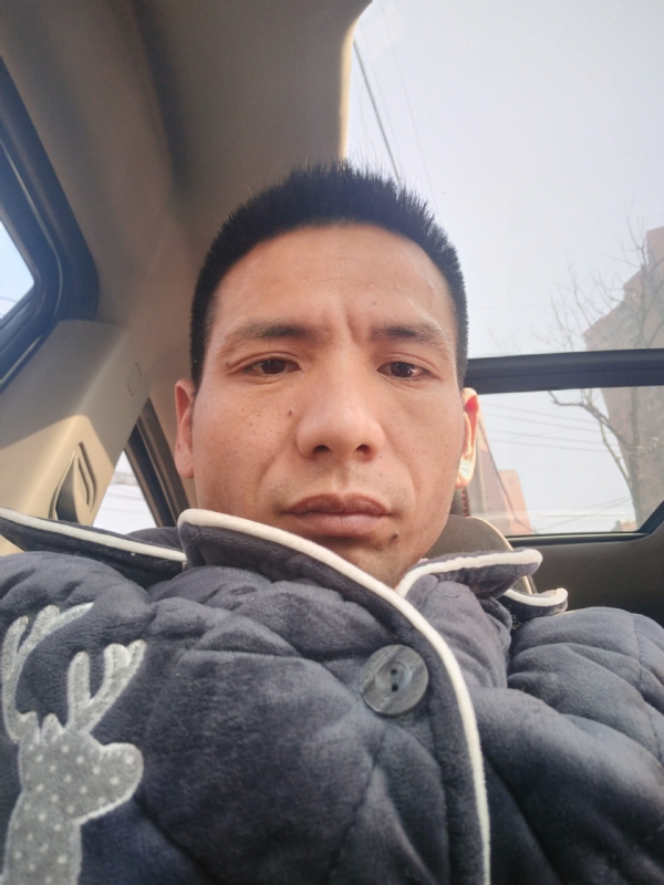 青春不长在的第一张照片--湛江相亲服务中心
