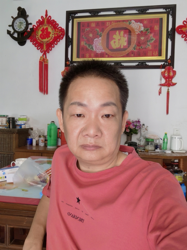 飞天的第一张照片--湛江相亲服务中心