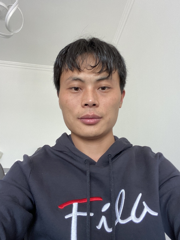 寒漠的第一张照片--湛江相亲服务中心