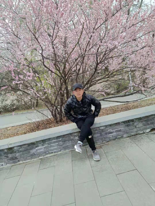 寻找幸福的第一张照片--湛江相亲服务中心