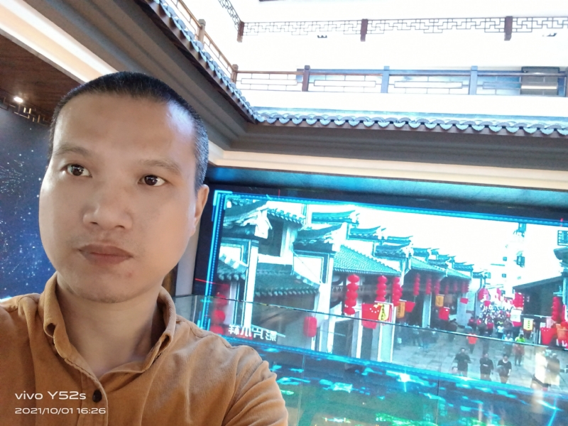 云中漫步的第一张照片--湛江相亲服务中心