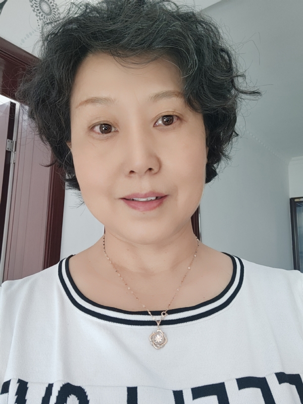 甜果的第一张照片--湛江相亲服务中心