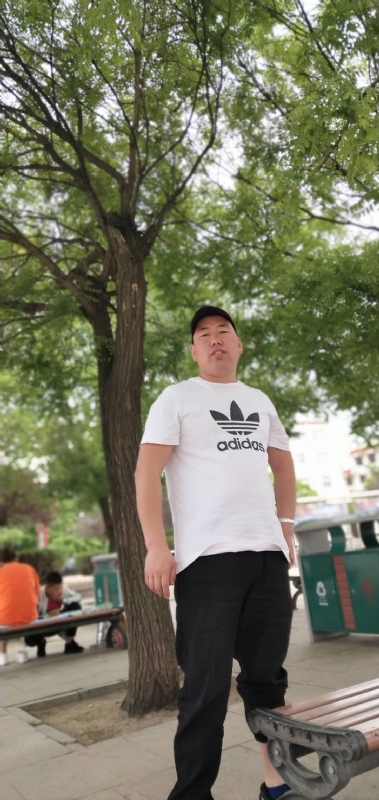 啊包g的第一张照片--湛江相亲服务中心