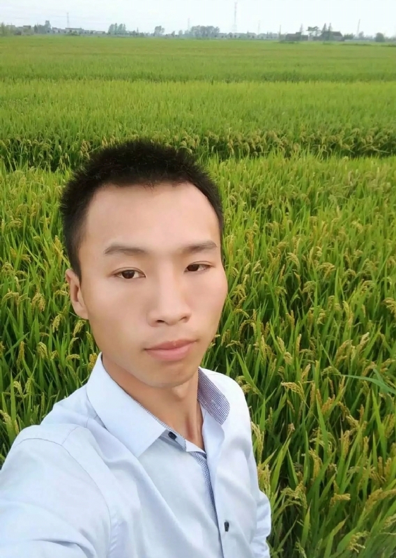 等待远方的你的第二张照片--湛江相亲服务中心