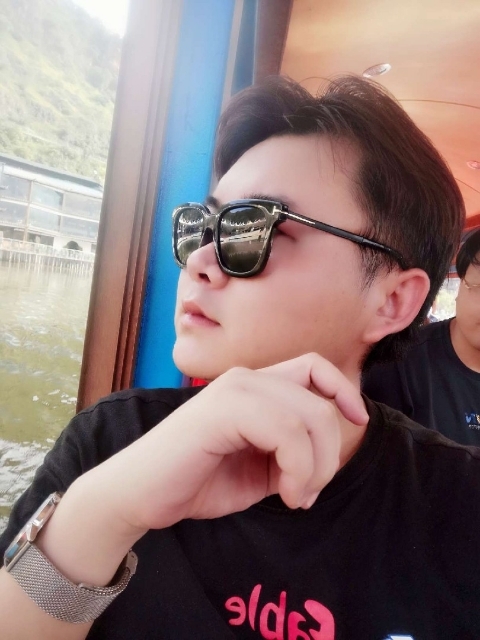 曲生的第一张照片--湛江相亲服务中心