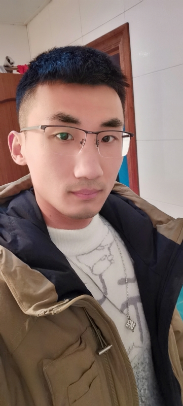 闯红灯吐泡泡的第一张照片--湛江相亲服务中心
