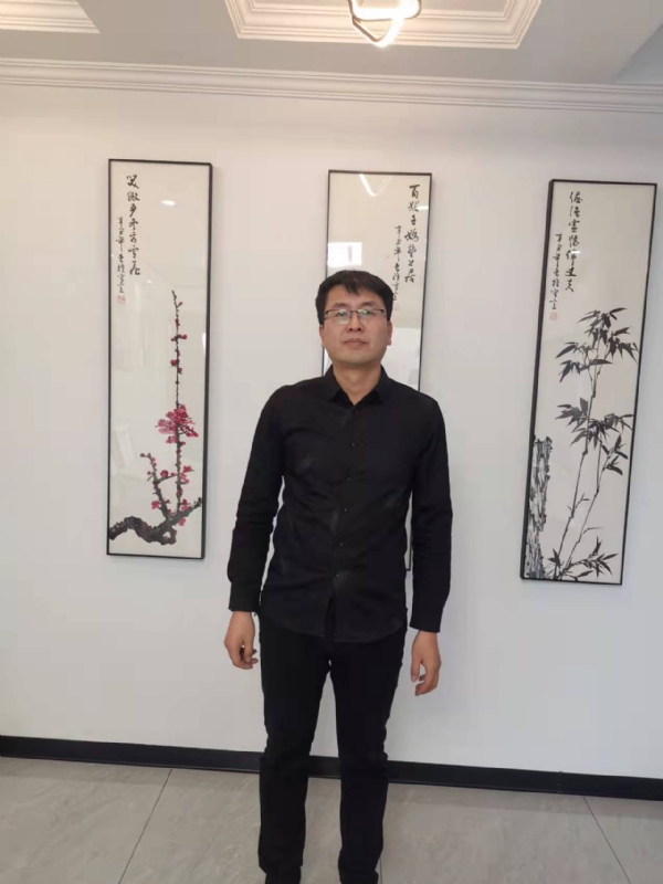 情义比天高的第一张照片--湛江相亲服务中心