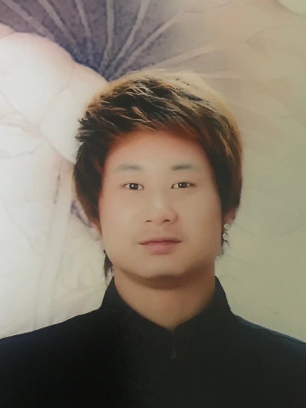 咮辛的第一张照片--湛江相亲服务中心