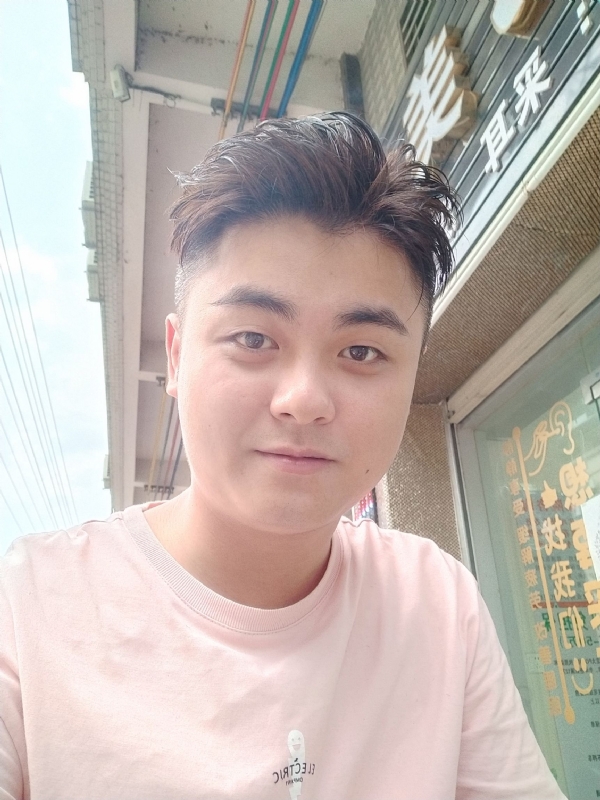 李健诚的第一张照片--湛江相亲服务中心