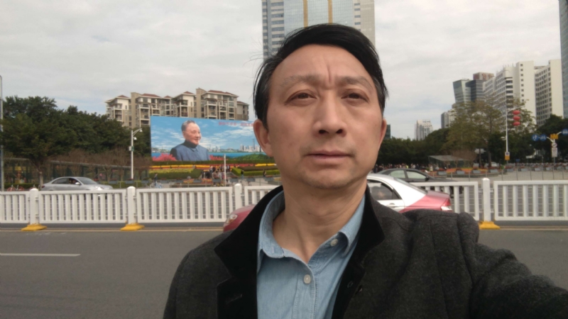 爱在深秋的第一张照片--湛江相亲服务中心
