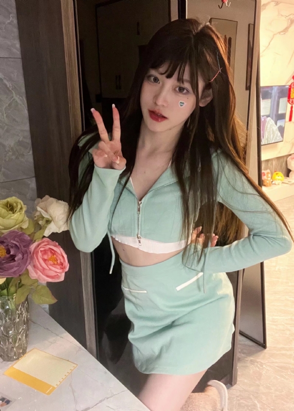 丹Dan的第一张照片--湛江相亲服务中心