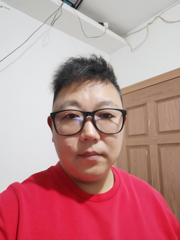 开山的第一张照片--湛江相亲服务中心