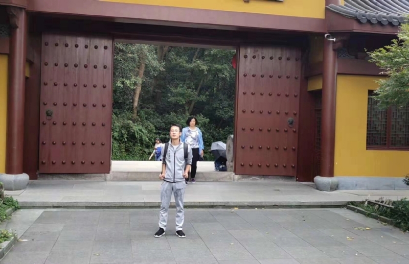 木林森的第一张照片--湛江相亲服务中心