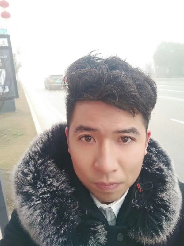 开心快乐每一天的第二张照片--湛江相亲服务中心