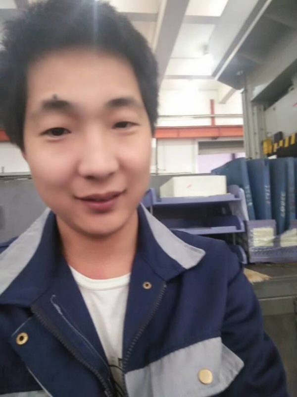 爱是你我的第一张照片--湛江相亲服务中心