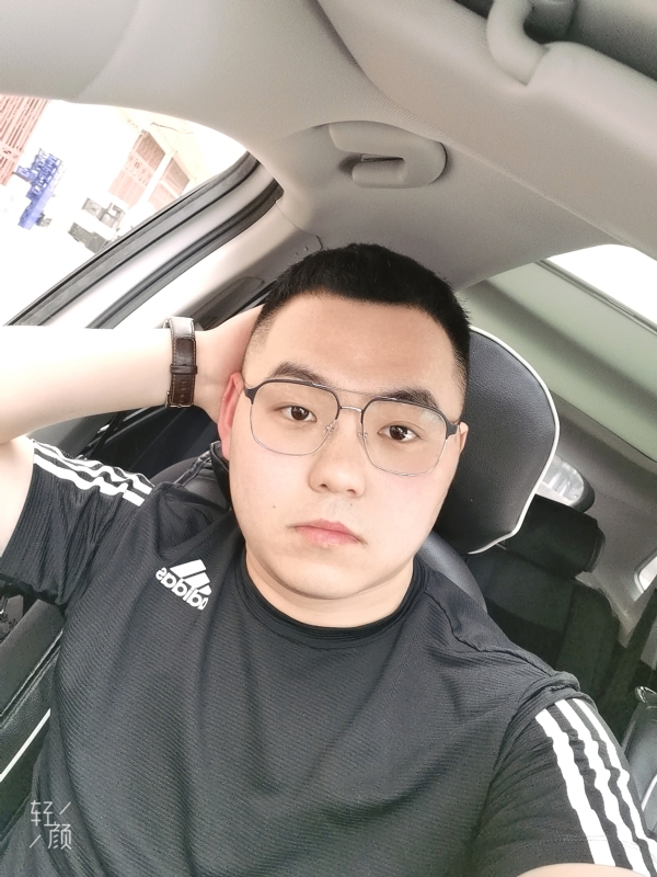 海阔天空的第一张照片--湛江相亲服务中心
