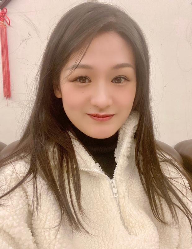 盧盈穎的第二张照片--湛江相亲服务中心
