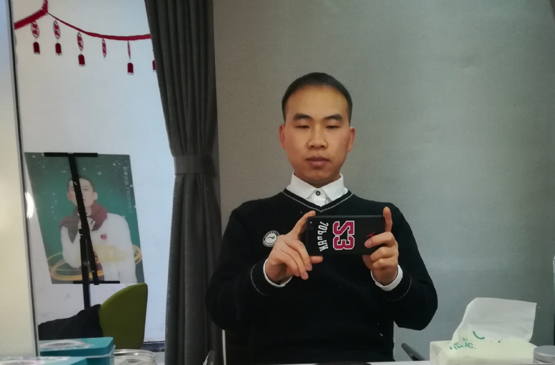 恬淡的第一张照片--湛江相亲服务中心