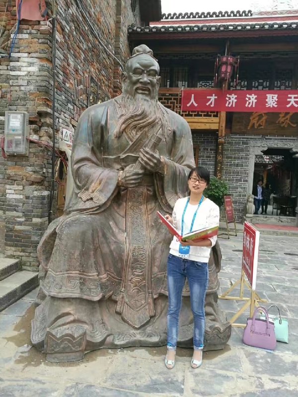 过眼云烟的第一张照片--湛江相亲服务中心