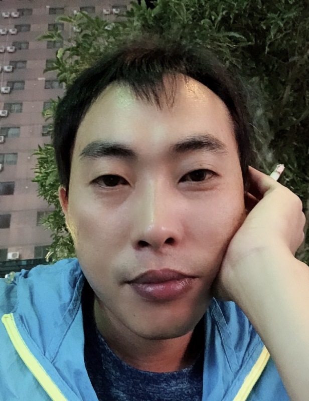 一直在路上的第一张照片--湛江相亲服务中心