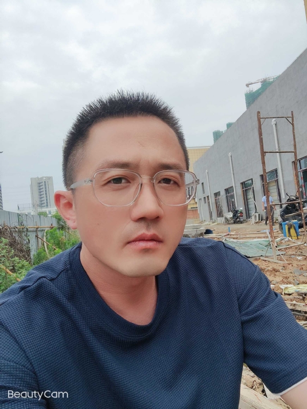 清风烈酒的第二张照片--湛江相亲服务中心