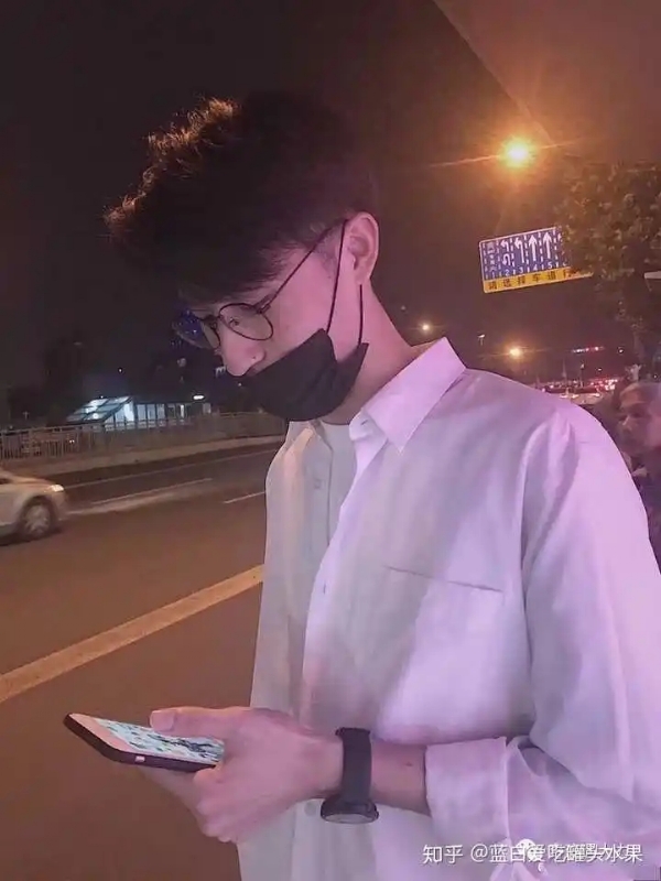 情圣的第二张照片--湛江相亲服务中心