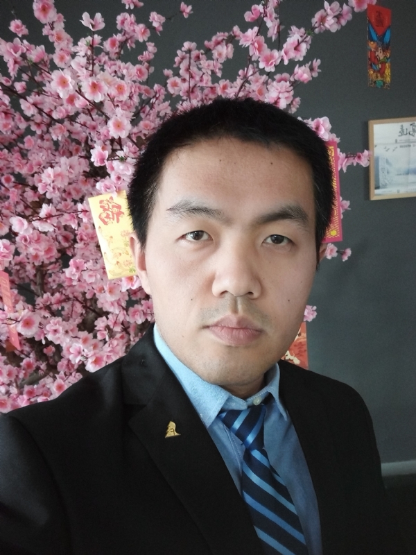 我就是个翻译的第一张照片--湛江相亲服务中心