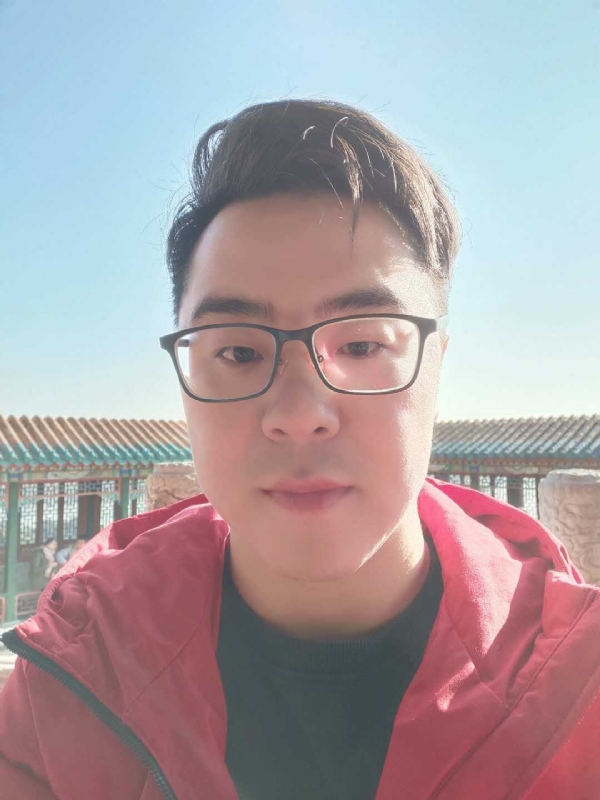 不爱吃竹子的小熊的第一张照片--湛江相亲服务中心