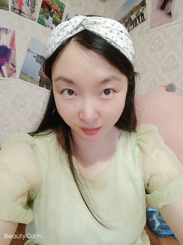 佳佳的第一张照片--湛江相亲服务中心
