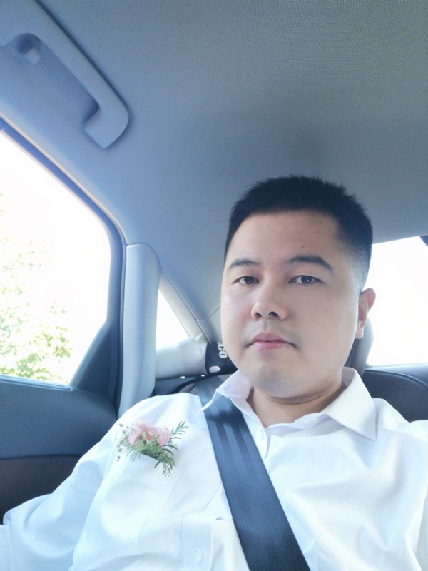 小阿郎的第一张照片--湛江相亲服务中心