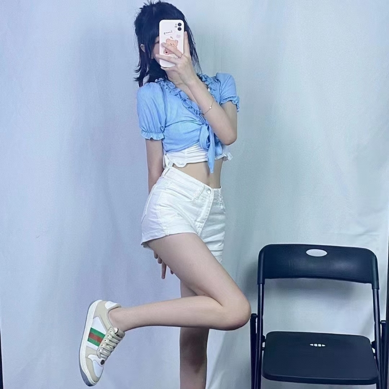 宝宝的第一张照片--湛江相亲服务中心