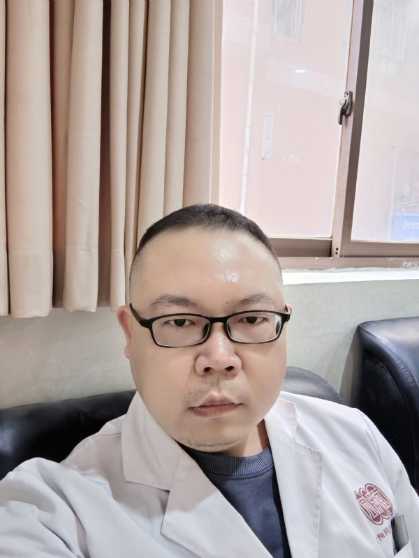 付强的第一张照片--湛江相亲服务中心