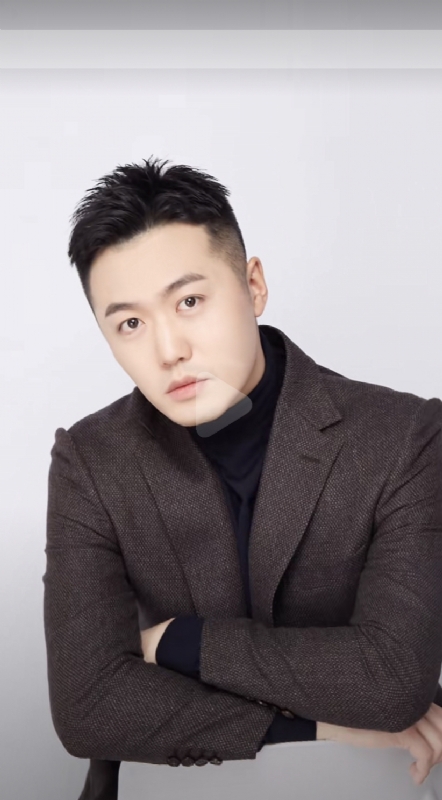 杨天枭的第二张照片--湛江相亲服务中心