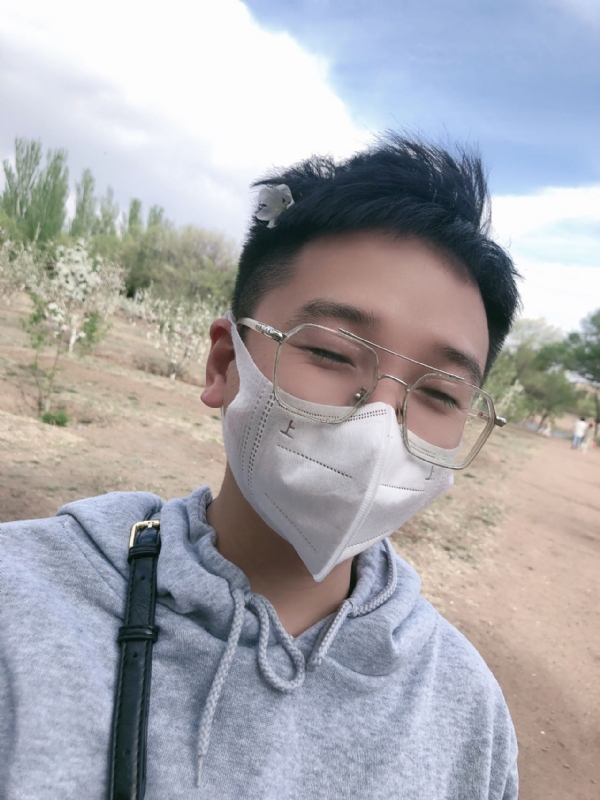 晨晨的第一张照片--湛江相亲服务中心