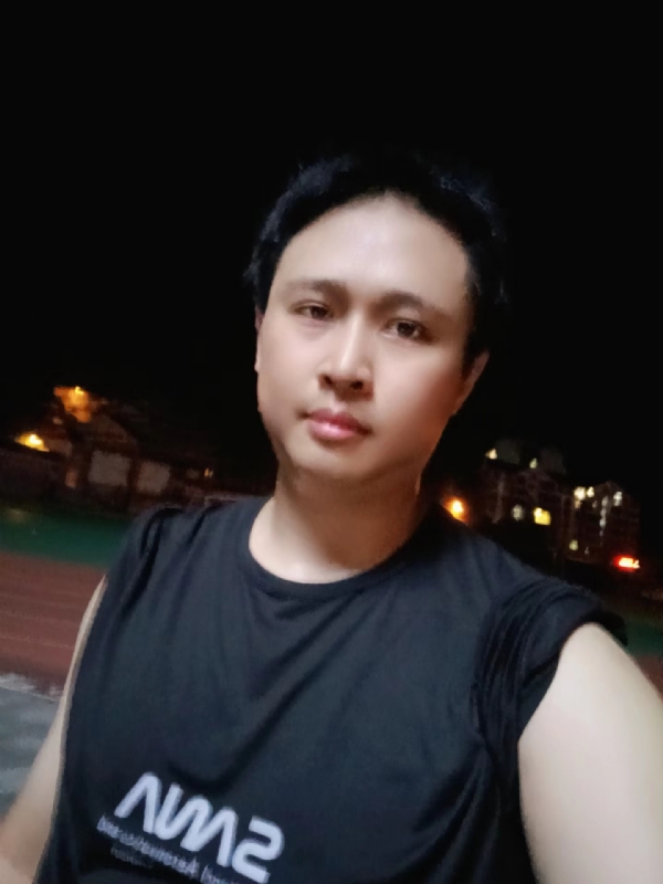 我来看看的第一张照片--湛江相亲服务中心