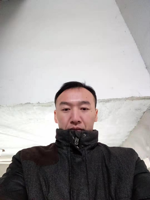 孤狼的第三张照片--湛江相亲服务中心