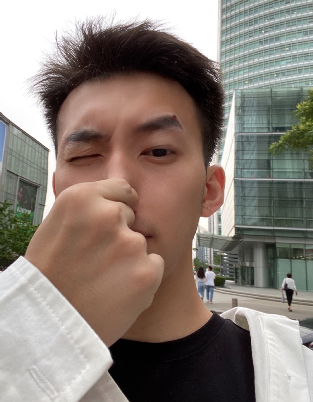 绝世大冤种的第四张照片--湛江相亲服务中心