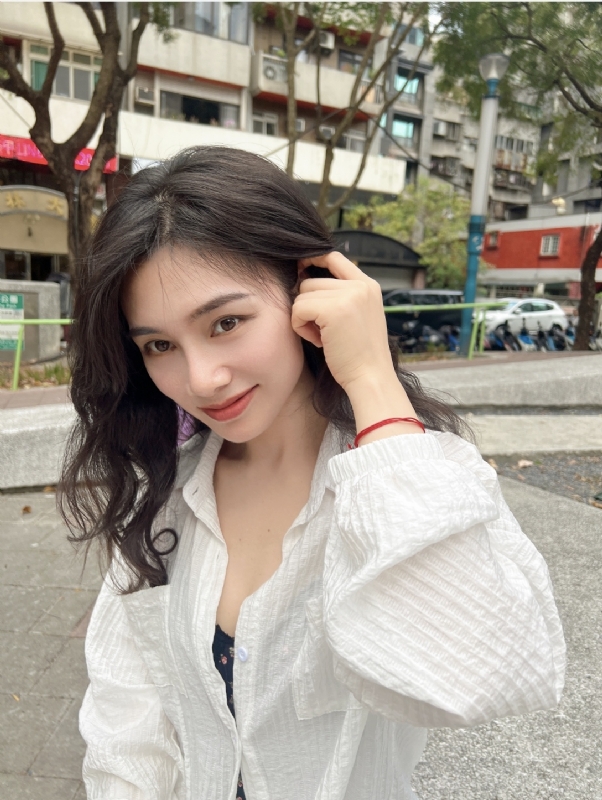 韵韵的第一张照片--湛江相亲服务中心