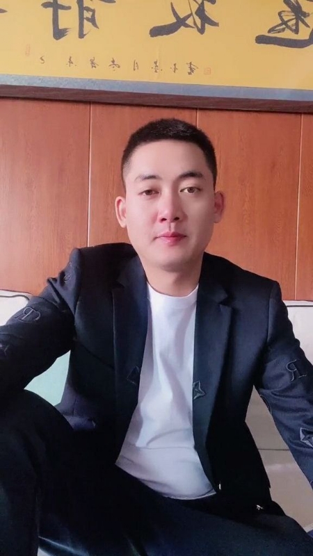 李泽胜的第一张照片--湛江相亲服务中心