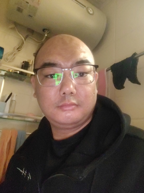 小胖子的第一张照片--湛江相亲服务中心