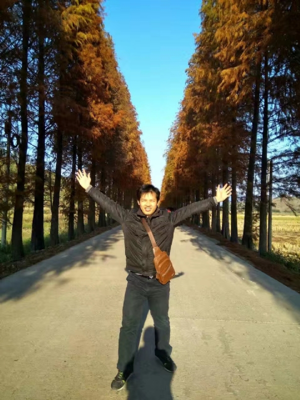 朱相平的第一张照片--湛江相亲服务中心