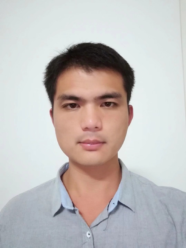 秋天的童话的第二张照片--湛江相亲服务中心