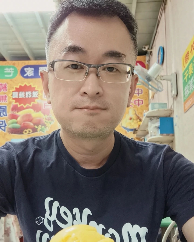 感感的第一张照片--湛江相亲服务中心