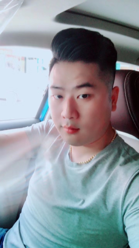 爱吃冰西瓜的猪的第一张照片--湛江相亲服务中心