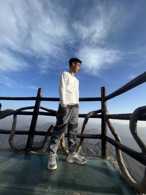 怜ぁ熙的第一张照片--湛江相亲服务中心