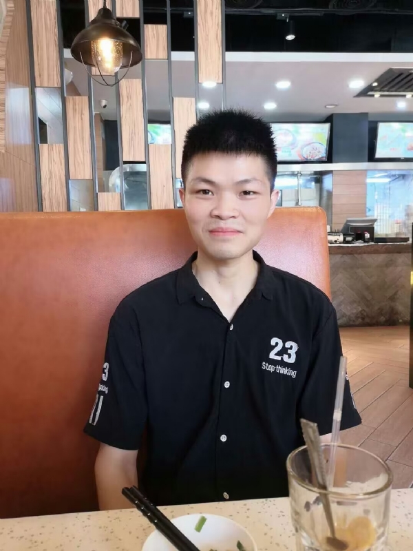 Mickey的第一张照片--湛江相亲服务中心
