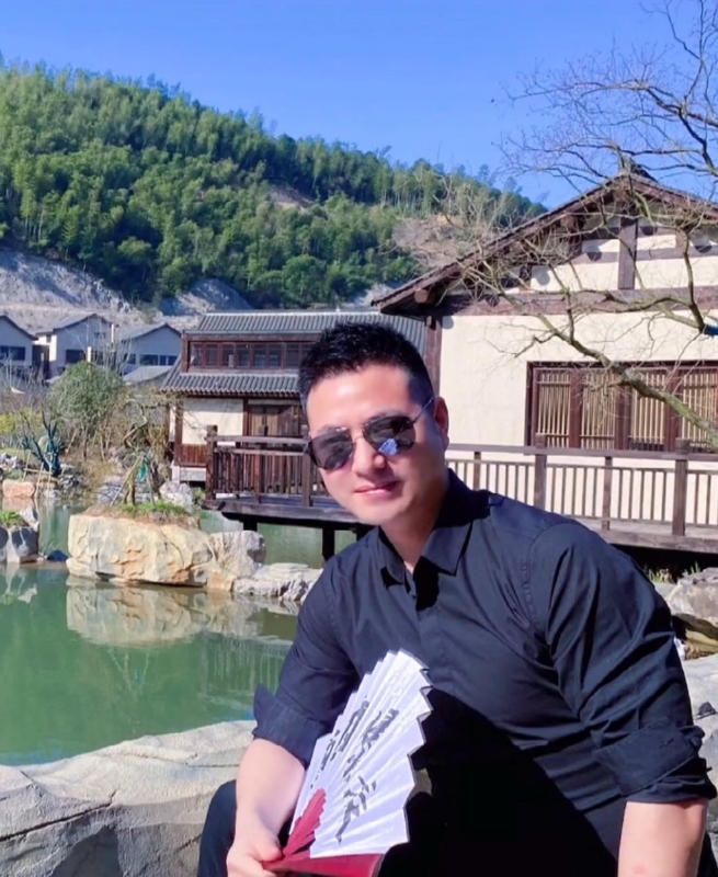 勿忘初心的第二张照片--湛江相亲服务中心