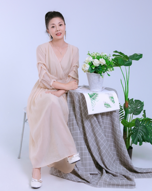 Anna的第一张照片--湛江相亲服务中心