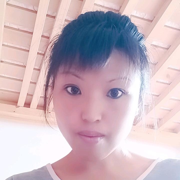 Lily的第一张照片--湛江相亲服务中心