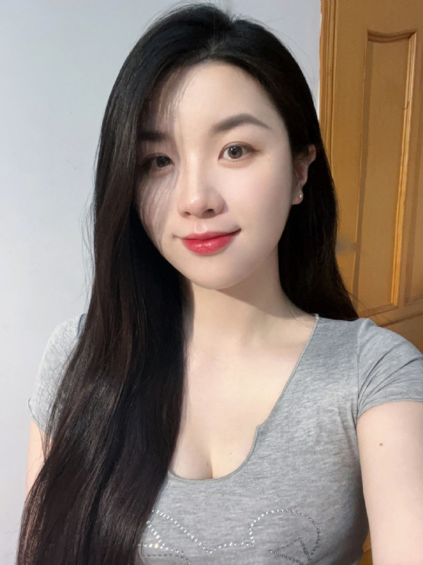 乔乔在寻爱的第二张照片--湛江相亲服务中心